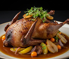 Гусь, фаршированный гречкой