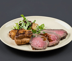 Запечённая вырезка кабана